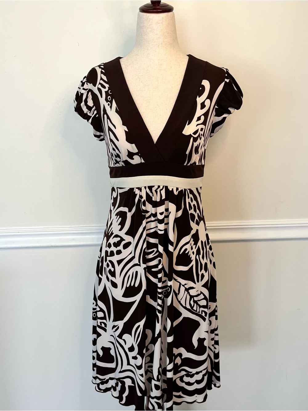 A Byer Boho Vintage Abstract Floral Midi Dress
